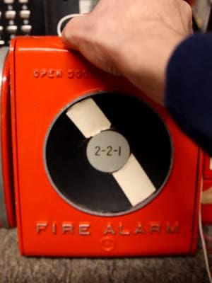 Coded fire alarm pull stations are manually activated fire alarm devices that send a specific pre-set code when pulled (via the code wheel). Instead of continuously sounding an alarm until reset (as with conventional pull stations), a coded pull station transmits a sequence of pulses corresponding to a numerical code. This code is repeated in cycles to indicate the alarm’s location within a building. It's like an early form of addressable! Here's a demonstration! #somethingidontknow #electronics #firefighter #fyp #foryoupage #firealarm