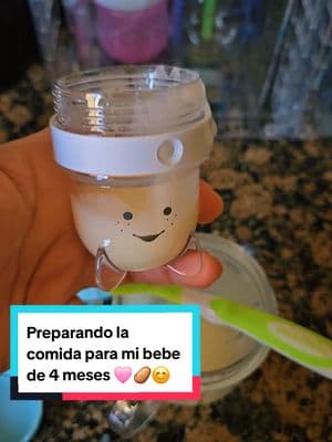 Preparando la comida para mi bebe de 4 meses con mi Nutribullet baby #nutribulletbaby #preparandocomida #comidadebebe #babypuree #ideasdecomidaparabebe #potatopure #bebede4meses #alimentacioncomplementaria #comidaparabebes 