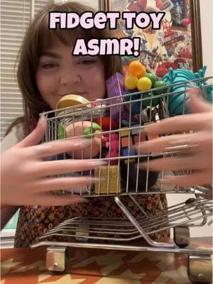 love my fidget cart :) #asmr #lofiasmr #tappingasmr #amateurasmr #lowqualityasmr #tapping #fidgettoys #randomasmr #scratchingasmr 