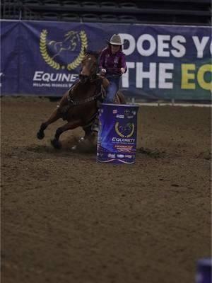 It’s been a weekend of leg lifts! Taylor Carver & Miss Rare Perks were reserve in the first go of the Open Derby with a 14.794 and ended up taking the Average Championship!  We will be seeing this team in Fort Worth and thank you to Derby title sponsor Hart Trailers 🔥 Sire: Rare N Famous  Total Derby Earnings: $5,600+ Owner/Nominator/Rider: Taylor Carver 🎥: @carolynsimancik  #breederschallenge #challengeaccepted #barrelracing #barrelhorse