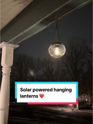 These are the cutest! Going to decorate my patio with these solar powered lanterns next! 😍 they are so perfect 🥹🩷 #solarpowered #solar #lanterns #solarpoweredlanterns #landscapinglights #nightlights #porchdecor #patiodecor #summernights #summer2025 