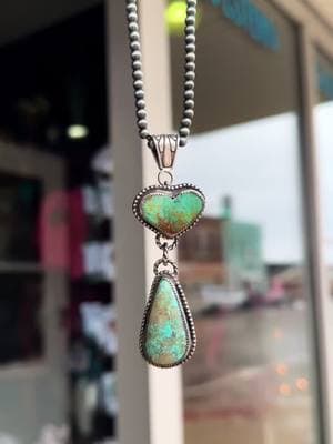 This stunner sold before hitting the site, but boy is she prettyyyyyy 😍🔥 #fullriverfabrication #fullrivertradingco #fullriversilver #turquoiselover #westernfashion #westernjewelry #turquoisejewelry #silversmith #turquoiseheart #westernvalentines 