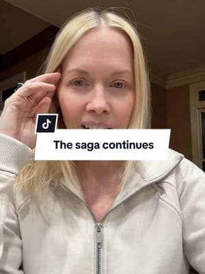 In a wild turn of events, the left side of my face enters the chat.  #eaglessyndrome #?illness #whatiswrongwithme #MyastheniaGravis #crps #vasculitis #migraines #mascara 