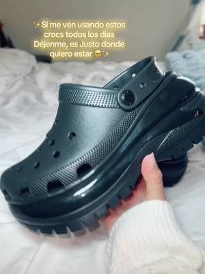 ✨Obsesionada con estos crocs 👌🏼✨ #TikTokShop #crocs #fashion #crocsoutfit #latinaenusa 