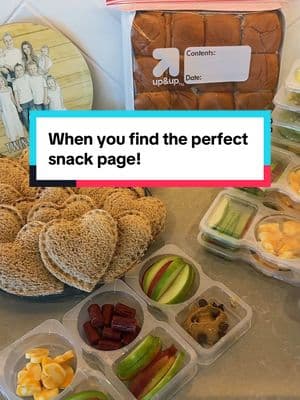 In my snack prep era! #CapCut #kidssnacks #mealprep #mealprepideas #snackprep #snackpack #kidssnackideas #kidslunch #snackideasforkids #momof6 #twinmom #momofmultiples #MomsofTikTok 