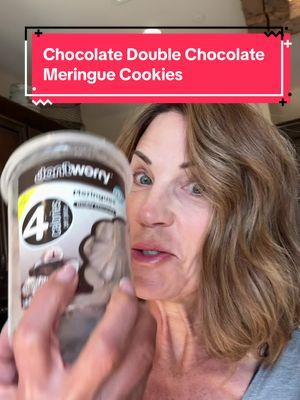 These are a yummy low calorie low carb low sugar chocolatey snack that you will love. ❤️Trust me you will want to get this pack of four because on a chocolate craving day you can eat the whole tub for 196 calories😳 #dontworrysnacks #lowcarb @dontworrysnacks @dontworry snacks #lowsugar #chocolatemeringues #chocolatesnack #guiltfree #guiltfreedesserts #meringuecookies @dontworrysnacks #lowcalorie 