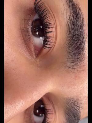 Natural eyelashes extensions #eyelashextensions #eyes #para #paratinini #foryoupage #foruyou #parati#foryoupage #14defefrero #Love #amorproprio #2ruebeautysalon #2ruelashes