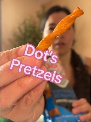 What’s your favorite flavor!? Atleast they have a flavor for everyone🥰 #dots #dotspretzels #review #newflavors #pretzels 