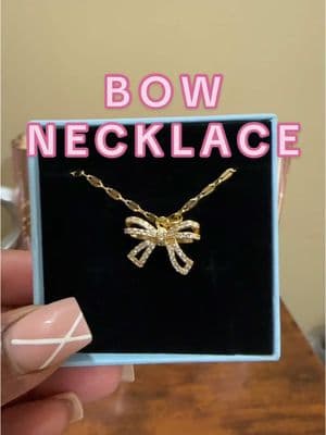 #necklace #bownecklace #jewelry #gold #mommyandme #TikTokShop #tiktok #valentinesdaygift #giftideas 