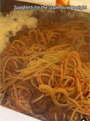 Spaghetti for the Super Bowl #Super Bowl #SuperBowl #footballnight #footballtiktok #football #sundaynight #footballvideo 