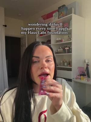 something just came over me idk 🤷🏻‍♀️ @Haus Labs by Lady Gaga  #abracadabra #ladygaga #abracadabradance #hauslabs #hauslabsfoundation #trendingsound #trendingaudio #viraldance #dancechallenge 