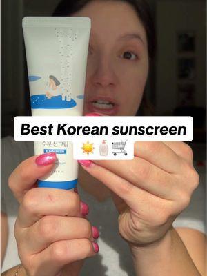 As I get closer to 30 I am prioritizing my skincare so much more and that starts with making sure I never skip sunscreen ☀️ #koreanskincare #roundlab #birchjuice #koreansunscreen #bestkoreanskincare #bestkoreansunscreens #lightweightsunscreen #nowhitecastsunscreen @ROUND LAB #CapCut 