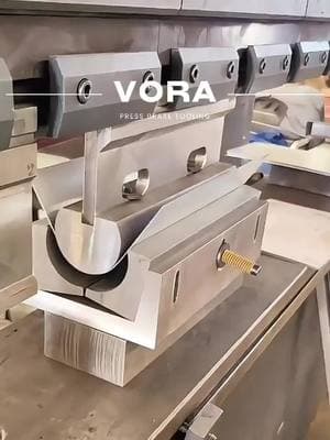 Bending arc U-shaped mold#turmpf #amadapressbrake #sheetmetalworkers #bendingtooling #JFY #YaWei #LVD #bystronic #amada #pressbrakedies #pressbrakemachine #pressbrakebending #pressbrake #bendingmachine #bendingdies #sheetmetalbendingtools #bendingmetal #pressbraketooling #punch 