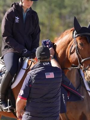 “They don’t learn when they’re scared. Most of their life is about safety.” Get a masterclass on horsemanship from EA21 Director of Coaching David O’Connor in this snippet from the 2024-2025 USEA EA21 National Camp 🤩 #usea #eventing #useventing #horsemanship #ea21 