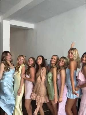 BTS of our 2025 Executive Board photoshoot! 🫂⭐️We cannot wait to share rest of the photos with you!  #adpi #ucf #orlando #universityofcentralflorida #alphadeltapi #photoshoot 