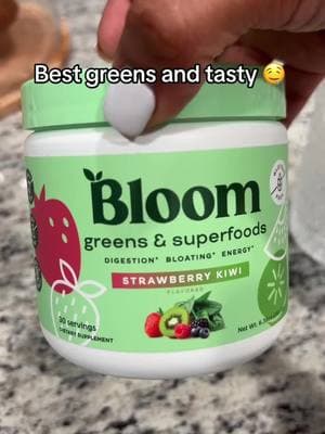 30ct Bloom Nutrition Greens and Superfoods Powder - Edible Supplem... @Bloom Nutrition #greenssupplement #TikTokShop #tiktokfinds #tiktokglobal #healthy 