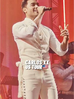 #CapCut Ahí soy feliz! En un concierto de #CarlosRivera ♥️🎤🎟️🇺🇸  #carlosriveraxx #concierto 