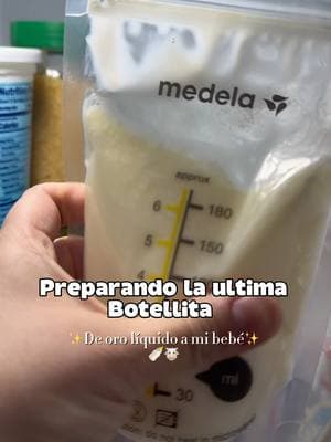 Ultima botellita de leche materna para mi bebé🐮🍼👶🏻✨  Esta es mi segunda lactancia pero la primera no fue la mejor y fracasé. Al tener mi segundo bebé me mentalicé que solo lo iba a lactar el primer mes y luego haría lactancia diferida hasta los 6 meses. Pero todo salió diferente y esta vez se logró una lactancia materna exclusiva exitosa.Aprendí muchas cosas en este journey que jamas olvidaré. Este fue mi ultimo bebé y sin duda alguna me lleve las experiencia mas hermosas de la lactancia.  Les envio un fuerte abrazo a todas esas mamitas que cada día dan lo mejor de ellas para poder lograr una lactancia exitosa, no duden de ustedes y cada gota cuenta! Y a esas mamitas que no pudieron,las entiendo perfectamente pero siguen siendo las mejores madres para sus bebés. No importa como los alimentemos, lo que enverdad importa es amarlos y cuidarlos para ellos eso es suficiente❤️‍🩹✨🥹  #madres #lactancia #lechematernaexclusiva #lactanciadiferida #lechematerna 