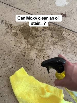 Have you ever cleaned your floors with the APC?👀#moxy #moxyperformance #apc #detailing #detailersoftiktok #satisfying #cleaningsupplies #homecleaning #fyp 