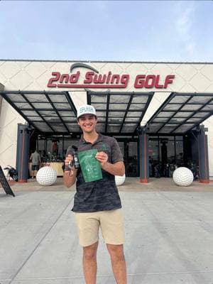 This place is golf Disneyland… Caddy Splash 🤝 2nd Swing Golf. Tag your favorite golf store to see us in there next… #golftiktok #golfersoftiktok #golf #caddysplash #golfbrush #2ndswinggolf 