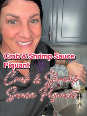 Crab & Shrimp Sauce Piquant #cajunlady #crabgravy #halthecajunladyaccent #cajuntiktok #louisiana #southlouisiana #cooktok #seafood #crabs #cajun #creoletiktok #halthecajunlady #boiledcrabs #halsseafoodboil #cookinwithhal 