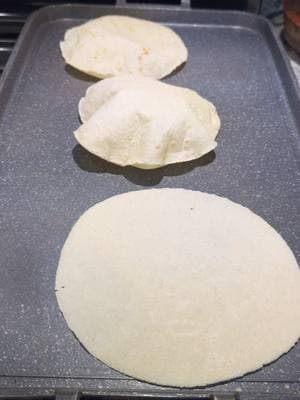 El mejor comal para hacer tortillas… 👌🏻 #comal #tortillas #neware #parati 