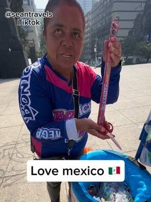 $0.73 bon ice cream in Mexico City,Mexico🇲🇽 #streetfood #FoodLover #foodreview #icecream #bonice #mexico🇲🇽 #mexico #fypシ゚viral #strawberry 