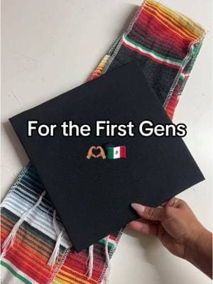 Mexican graduation cap design 🇲🇽🎓  #gradcap #mexican #parati 