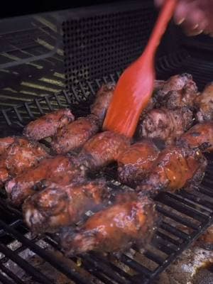 Table 40 vs Sergio’s Seasoning on Wings Protein: Chicken Wings Binder: Avocado Oil Rub: Table 40 and Sergio’s from Golden Steer Glaze: 1 Stick Butter and 1/4 to 1/2 C Franks Buffalo Sauce #wings #chicken #goldensteer #makeitvegas #franksbuffalosauce #traeger #grill #bbq @Drip EZ @goldensteer @Traeger Grills 