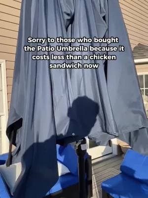 Patio Umbrella!!!!#patioseason #patioumbrella #tooladvisor #tiktokshopjumpstart #ttslevelup #tiktokshopcreatorpicks #tiktokshoploveatfirstfind #lovelanguage #goalcrusherprizes #seasonalgems  #GlowUpCetaphil 