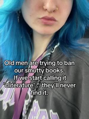 #fishfairy #bluehair #wlw #wuhluhwuh #fypシ #bluehairedgirl #bluehairblueeyes #fyppppppppppppppppppppppp #blowup #bluehairdontcare #beauty #gay #lesbiansoftiktok 