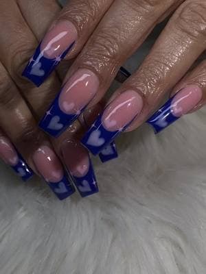 💙💗 #valentinenails #bluenails #homenailtech #uñasacrilicas #latinanailtech #rhodeisland 