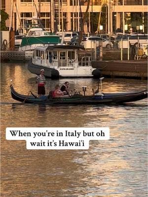 Looks romantic ngl 😁 #italy #hawaii #gondola #honolulu 