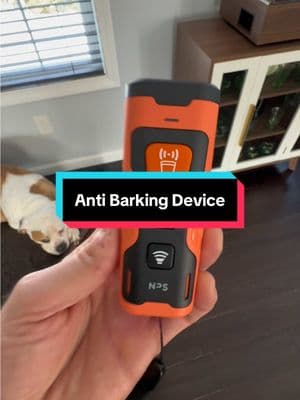 I still can’t believe how fast this stops dog barking. #dog #DogTraining #dogtips #barking #barkingdog #stopbarking 