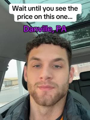 🏡This gorgeous home for sale here in Danville,PA could be the perfect place for you to call home. Message me for more details!   Tag/share with a friend who’s house hunting!🏡📲🙋‍♂️🙋‍♀️👇🏼 Have a property to sell? Send me a message and I’ll send my must have home seller guide!🏡🏷️ #danvillepa #homeforsale #housetour #townhouse #geisinger 