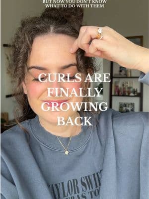 happy 2 see them but also the low maintenance girly in me is screaming in fear rn #curlyhair #wavyhair #brazilianblowout #brazilianblowouttreatment #hairfail #keratintreatment #growingouthair 