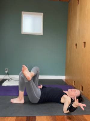 Stretch for the back. The way we find out if a stretch works is to work it. #pacificayoga #winilinguvic #stretching #over50fitness #over50yoga #yogaover50 #backstretch