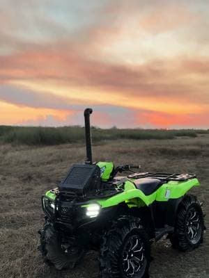 Paradise 💚🌅 #fyp #florida #honda #Aztex #Hondaboats #paidoff #xyzbca 