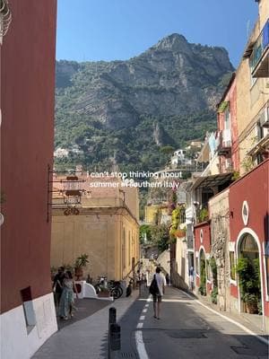 maybe i should just move atp #italy #italytravel #travelitaly #italytiktok #italytok #cmbyn #italyaesthetic #callmebyyourname #eurosummer #italysummer #positano #ravello #Summer #summervibes #europe #summer2025 #summeraesthetic 