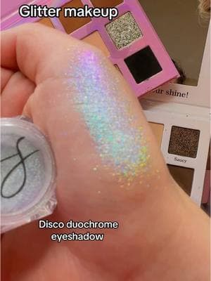 Disco duochrome eyeshadow #glittermakeup #duochromeyeshadow 