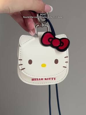 the cutest hello kitty mini bag😍😍#hellokitty #sanrio #hellokittyandfriends #sanriocore #fyp #hellokitty😻 #hellokittycheck #hellokittygirl #sanriogirl #hellokittylover #minibag 