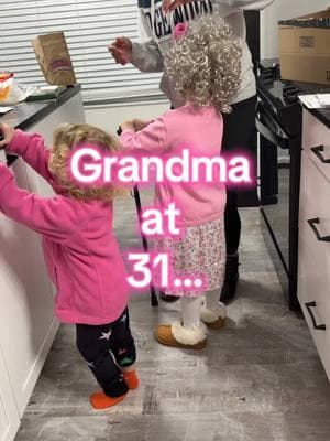 31 year old Grandma #millennialgrandma #youngmom #younggrandma #teenmom #teendaughter #grandmaat31 #mystory #generations #grandmasoftiktok 