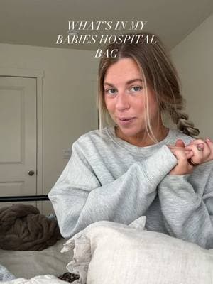 Replying to @ashtynkingsbury praying I go into labor ASAP bc tbh I’m dying and if I don’t hold my baby soon I might explode !!!!!!!!!!!!!! Everything is linked in my bi0!!! 🤍🤍 #hospitalbag #40weekspregnant #packwithme #whatsinmyhospitalbag #babytok 