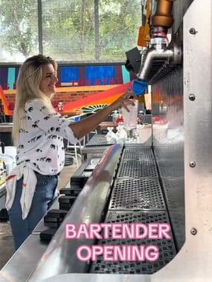 Happy Wednesday Bar Lovers #pullingtaps #bartender #bartendersoftiktok #asmrsounds #asmr #restaurant #asmrsounds #asmr #florida #series #opening #fypシ゚viral #bartenderlife #asmrtiktoks #content #fy 