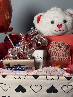 It’s our 1st Valentine’s Day together I’m super excited! 😍 some of his stuff won’t make it til the day of but here’s some of what I got. #valentinesdaygift #valentinesdaygiftideas #valentinesbasket #boyfriendbasket #valentinesforhim #buildabear #coach #savagefenty 