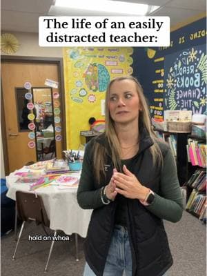 They know it too😅🫶 #teachersoftiktok #teachertok #easilydistracted #kelseaballerini 