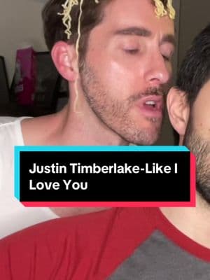 I knoooow he was past the ramen noodle hair by this point, but let me feel my luscious curls bounce. #justintimberlake #nsync #likeiloveyou #boyband #millennialsoftiktok 