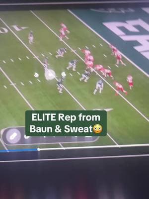 Big time rep💰#eagles #zachbaun #joshsweat #SuperBowl #nflfootball #vicvangio #chiefs #sportstiktok #filmbreakdown #sports #foryoupage #footballtiktok 