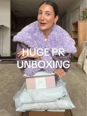 my brand deal pr pitch script is available for you !!! 🔗💌 #branddeals #brandpr #prhaul #prunboxing #unboxing #unboxingvideo @Athena Club @Summer Fridays @Fabletics #moveinfabletics @LOCCITANE @JustFab 