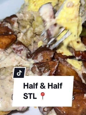 Everything was STIFF 😭 and I don’t like soggy food but it tasted old and stale. #badfood #foodreview #stlfoodies #foodvlogger #sausagegravy #breakfastspot 